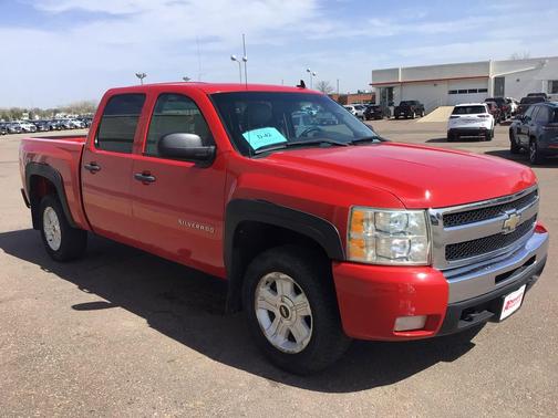 Victory Red 2010 Chevrolet Silverado 1500 LT