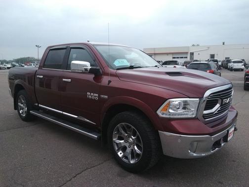 2017 RAM 1500 Limited Crew Cab 4x4 5'7' Box