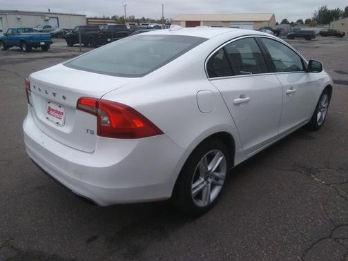 2014 Volvo S60 T5