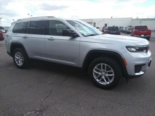 2021 Jeep Grand Cherokee L Laredo