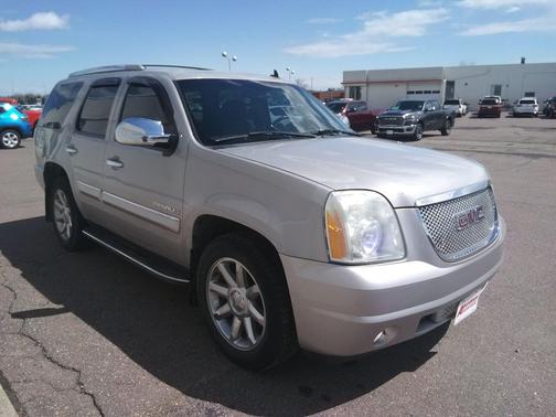 Silver Birch Metallic 2007 GMC Yukon Denali