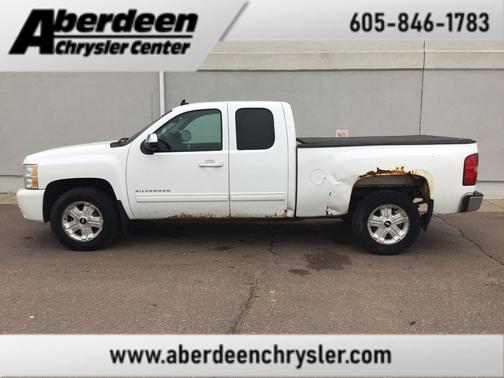 Summit White 2010 Chevrolet Silverado 1500 LT