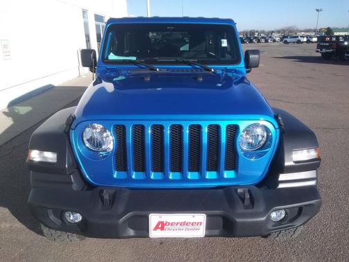 2022 Jeep Wrangler Unlimited Sport