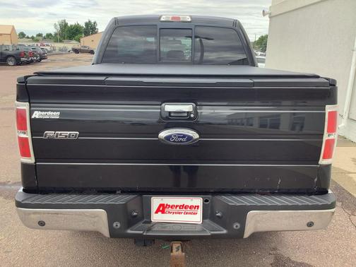 Tuxedo Black Metallic 2014 Ford F-150 Lariat