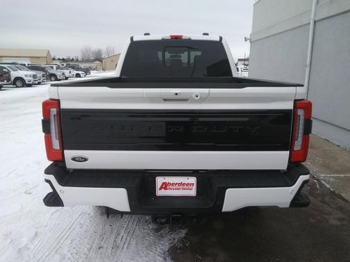 2025 Ford F-250 Platinum