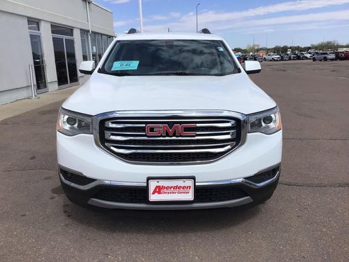 Summit White 2019 GMC Acadia SLE-2