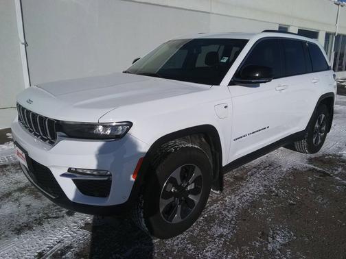 2022 Jeep Grand Cherokee 4xe Base