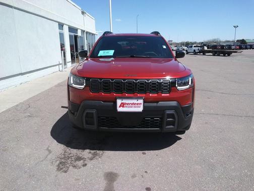 Red Hot Pearlcoat 2026 Jeep Cherokee Limited