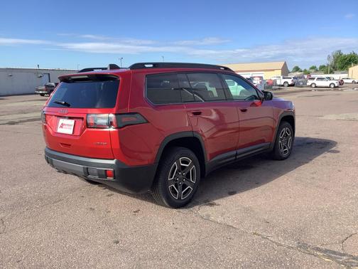 Red Hot Pearlcoat 2026 Jeep Cherokee Limited