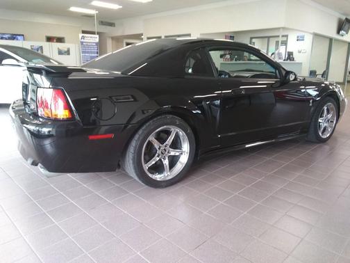 2001 Ford Mustang SVT Cobra