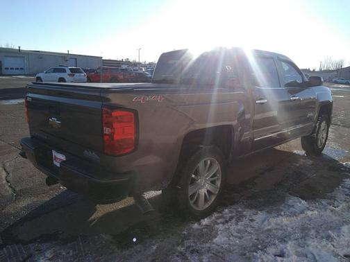 2015 Chevrolet Silverado 1500 High Country