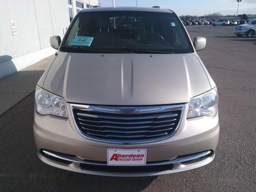 2015 Chrysler Town & Country Touring