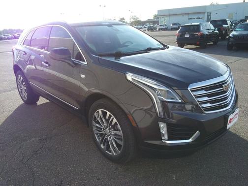 2017 Cadillac XT5 Premium Luxury