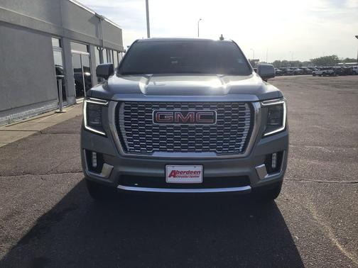 Sterling Metallic 2024 GMC Yukon Denali