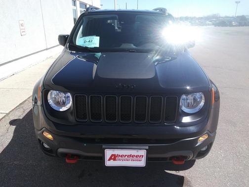 Black Clearcoat 2023 Jeep Renegade Trailhawk