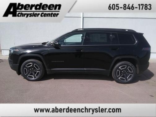 2026 Jeep Cherokee Laredo 4x4