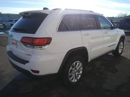 2021 Jeep Grand Cherokee Laredo