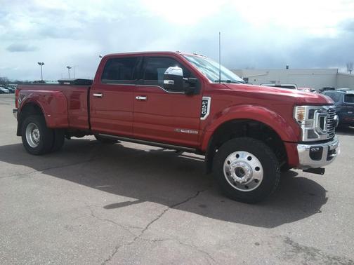Rapid Red Metallic Tinted Clearcoat 2022 Ford F-450 King Ranch