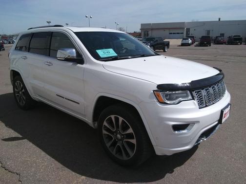 Ivory 3-Coat 2017 Jeep Grand Cherokee Overland
