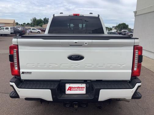 Star White Metallic Tri-Coat 2024 Ford F-350 Lariat