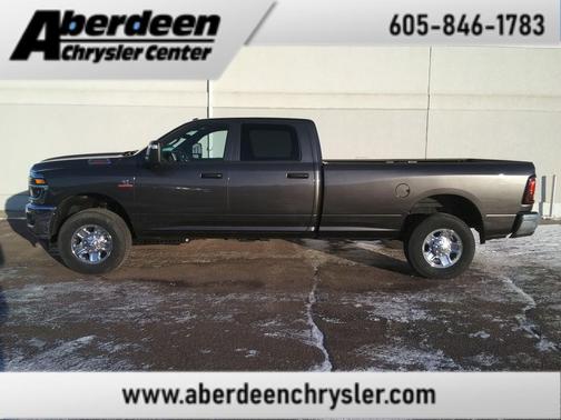 2026 RAM 3500 Tradesman Crew Cab 4x4 8' Box