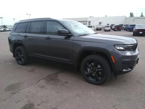 2025 Jeep Grand Cherokee L Altitude
