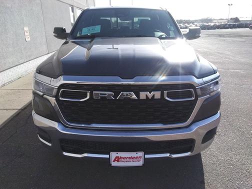 Granite Crystal Metallic Clearcoat 2026 RAM 1500 Big Horn/Lone Star