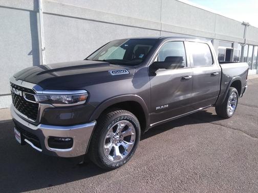 Granite Crystal Metallic Clearcoat 2026 RAM 1500 Big Horn/Lone Star