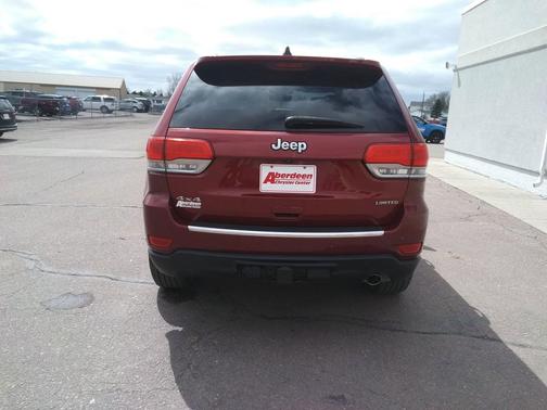 Deep Cherry Red Crystal Pearlcoat 2015 Jeep Grand Cherokee Limited