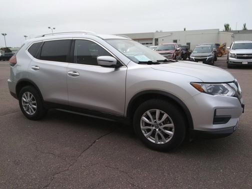 2020 Nissan Rogue SV