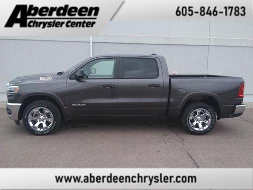 Granite Crystal Metallic Clearcoat 2026 RAM 1500 Big Horn/Lone Star