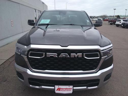 Granite Crystal Metallic Clearcoat 2026 RAM 1500 Big Horn/Lone Star