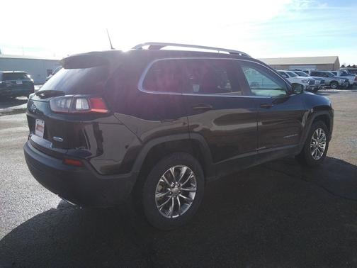 2021 Jeep Cherokee Latitude Lux