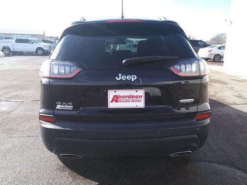 2021 Jeep Cherokee Latitude Lux