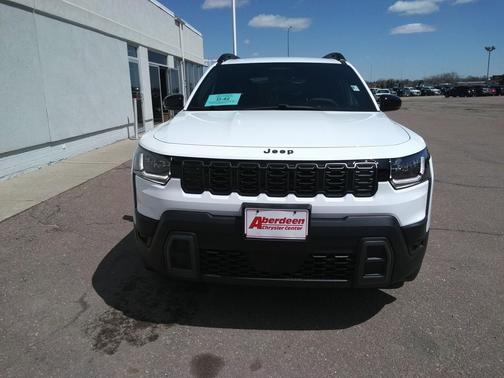 Bright White Clearcoat 2026 Jeep Cherokee Limited