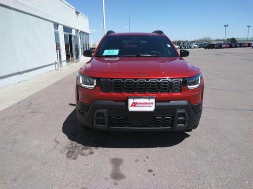 Red Hot Pearlcoat 2026 Jeep Cherokee Limited