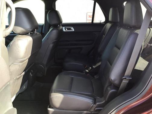 Bronze Fire Metallic Tinted Clearcoat 2015 Ford Explorer XLT