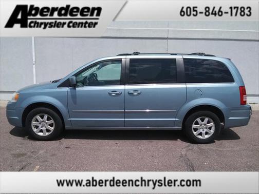 2009 Chrysler Town & Country Touring
