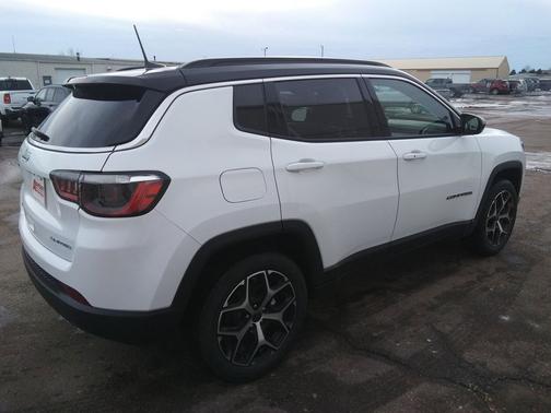 2026 Jeep Compass Limited