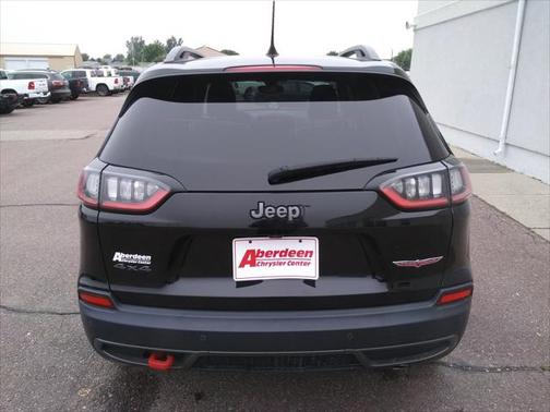 2020 Jeep Cherokee Trailhawk