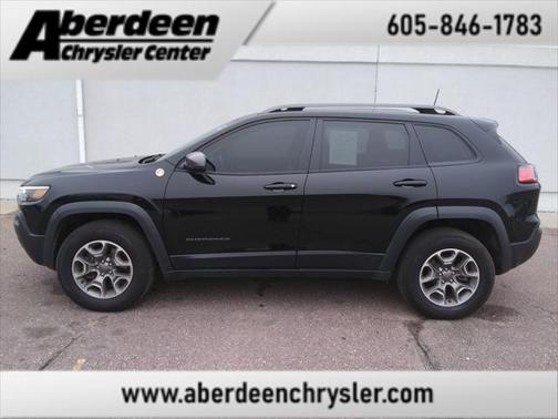 2020 Jeep Cherokee Trailhawk