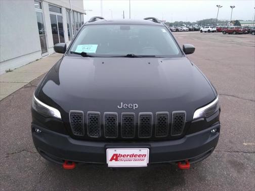 2020 Jeep Cherokee Trailhawk