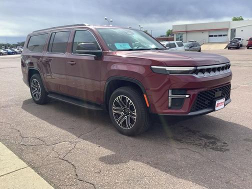 Velvet Red Pearlcoat 2026 Jeep Grand Wagoneer L 4x4