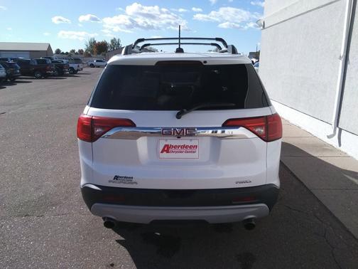 2017 GMC Acadia SLT-1