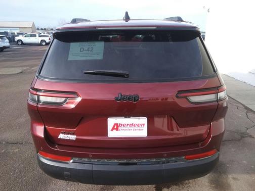 2023 Jeep Grand Cherokee L Altitude