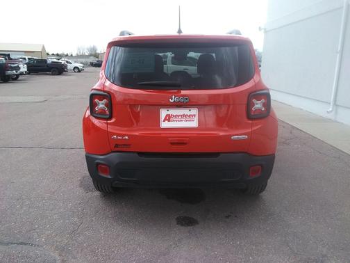 Colorado Red Clearcoat 2021 Jeep Renegade Latitude