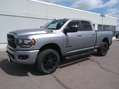 Billet Silver Metallic Clearcoat 2024 RAM 2500 Big Horn Crew Cab 4x4 6'4' Box
