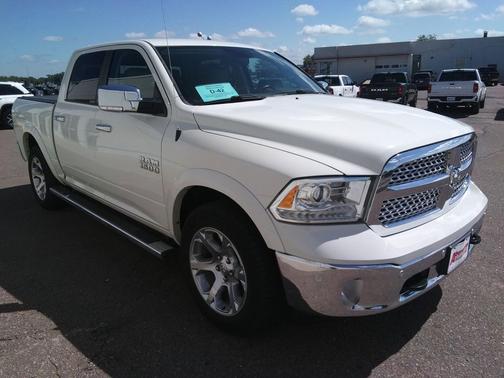 2016 RAM 1500 Laramie