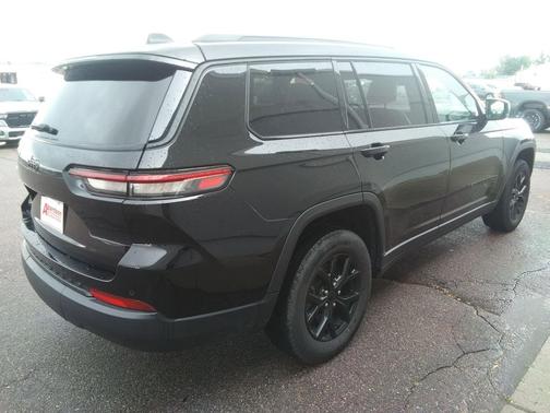 2024 Jeep Grand Cherokee L Altitude