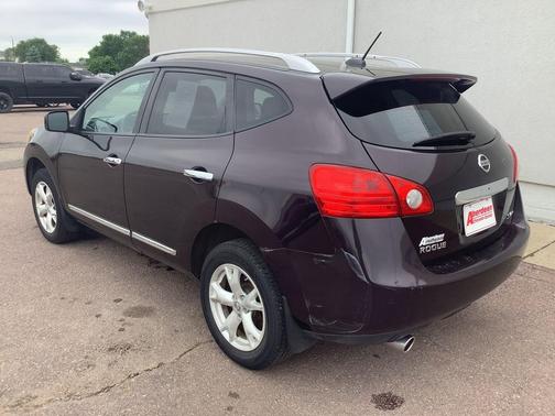 Black Amethyst 2011 Nissan Rogue SV